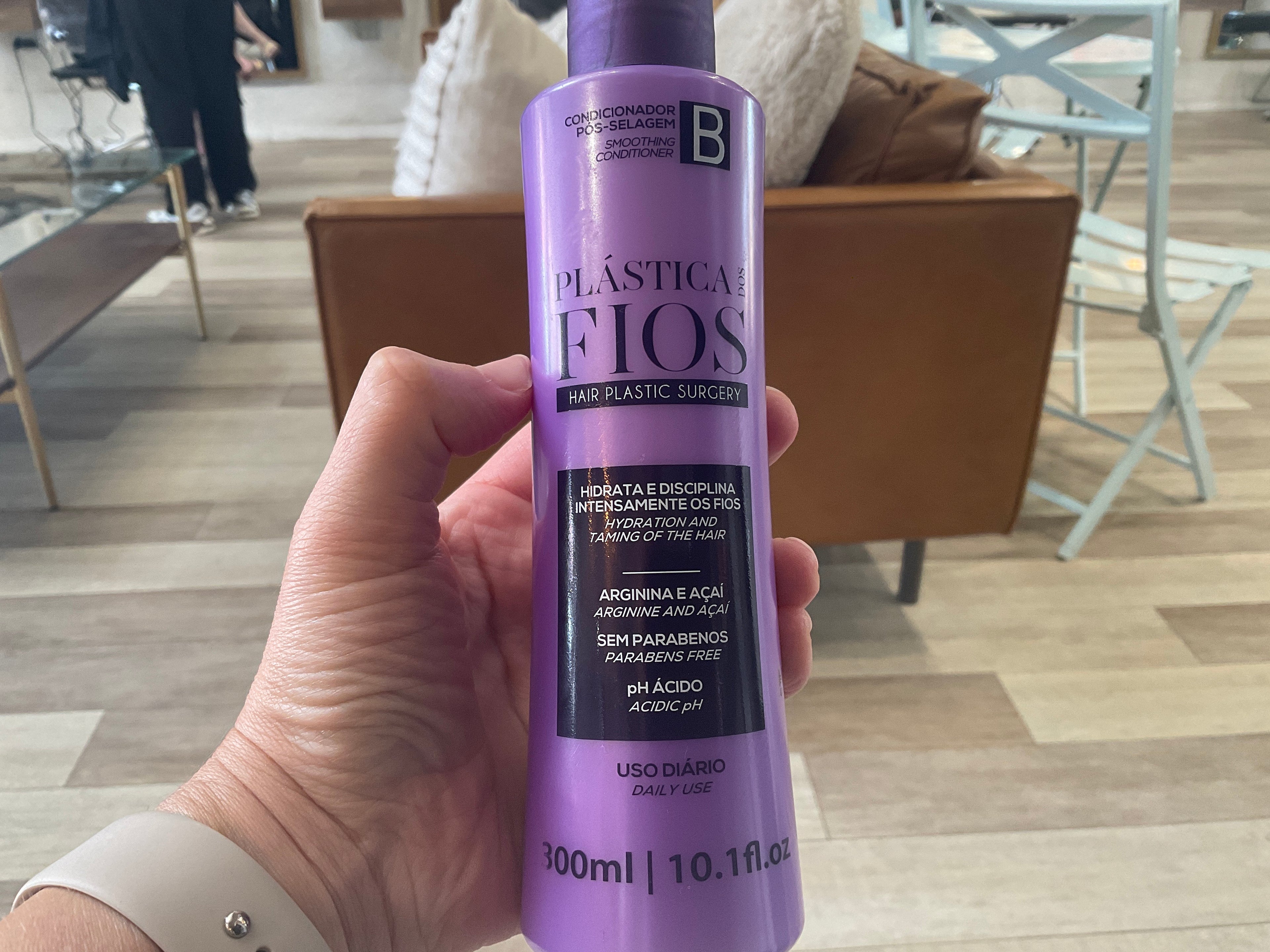 Cirugia plastica dos fios CONDICIONADOR
